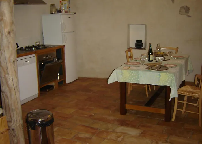 Hébergement de vacances Mazaruelle
