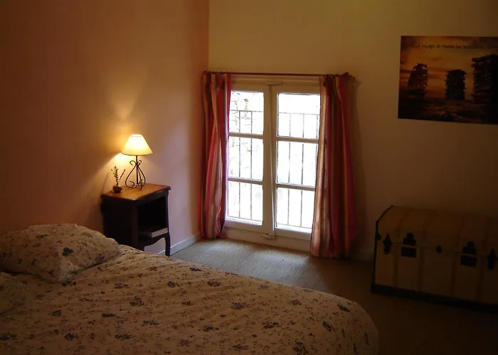 Mazaruelle Nyaraló *